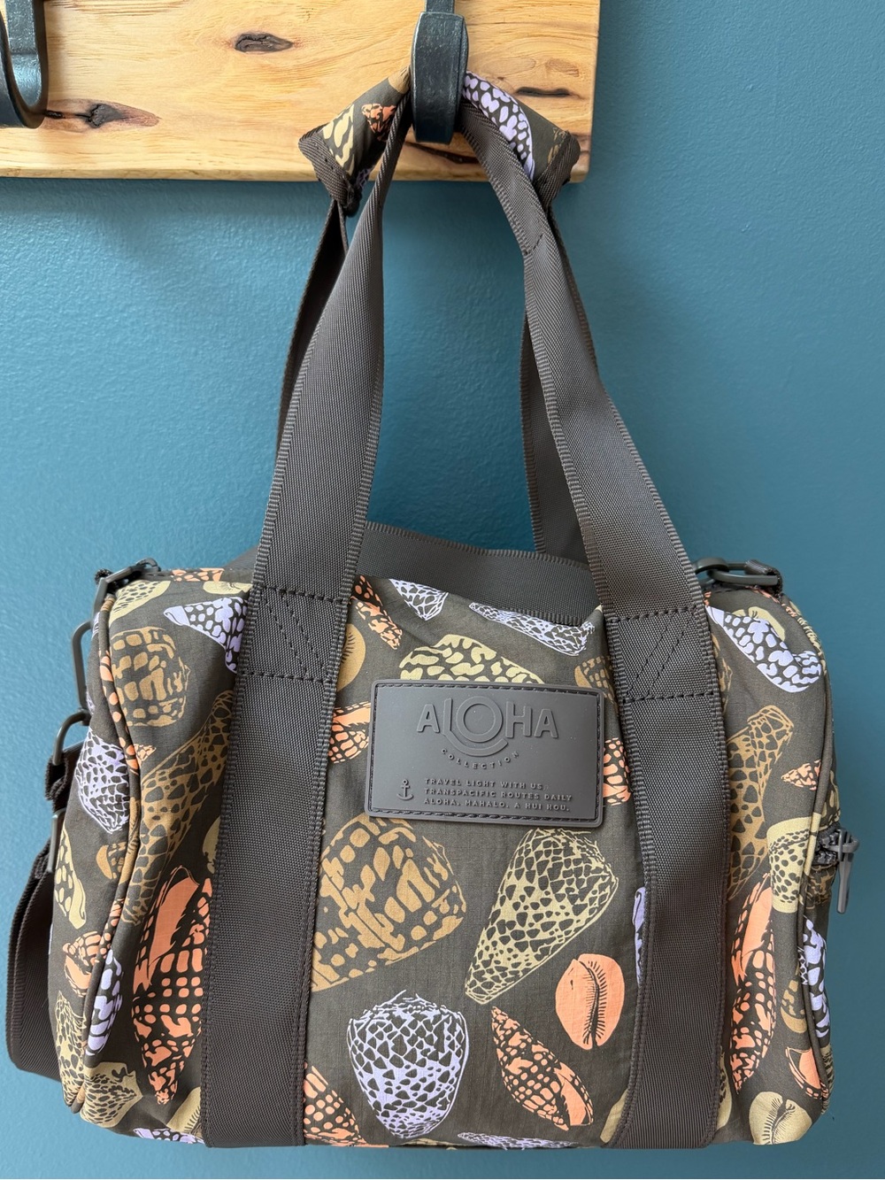 Aloha Collection Keep It Light Stubby Duffel